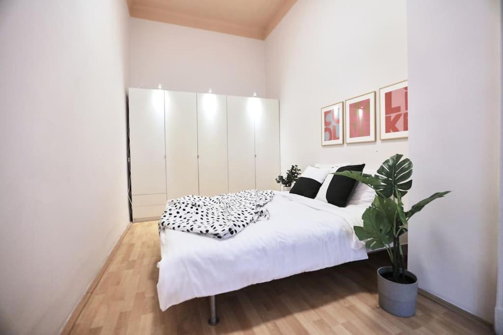 Unwind In Style W Sauna Dsgn 2Br Home Budapešť Exteriér fotografie